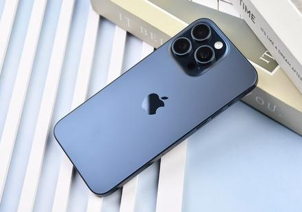 端州苹果维修点分享iPhone 15 Pro Max屏幕更换全新实操风险 